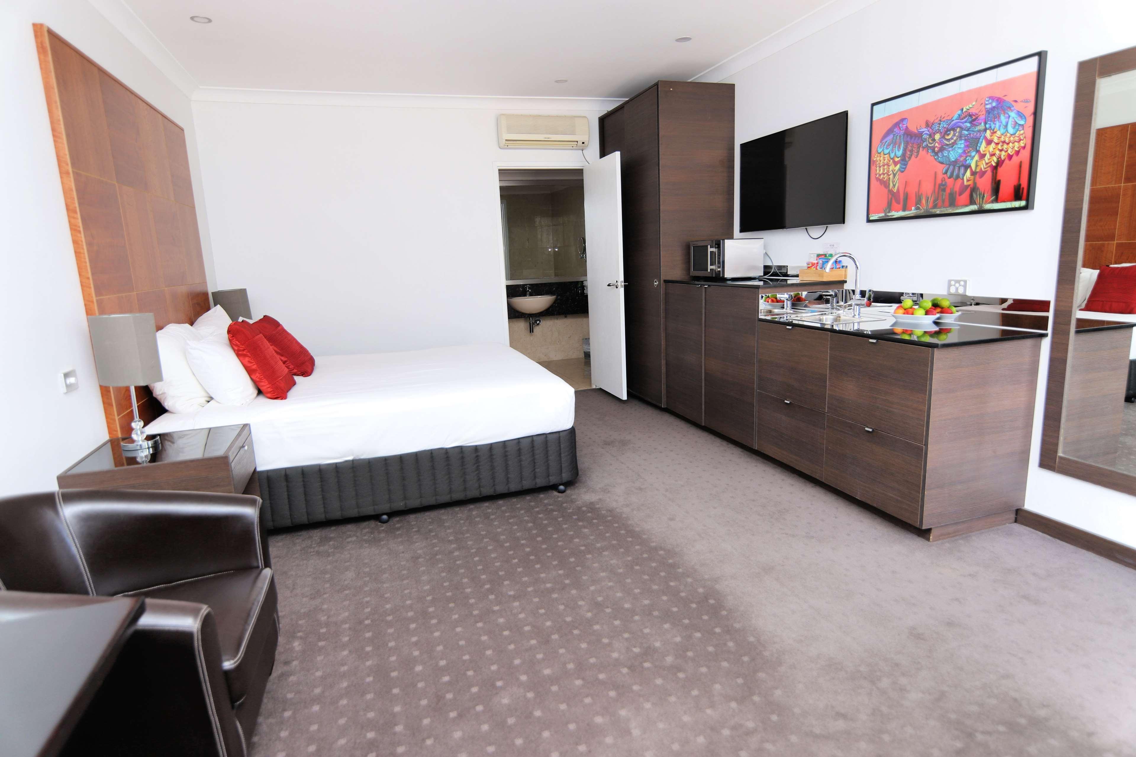 Best Western Plus Гоулбёрн Экстерьер фото