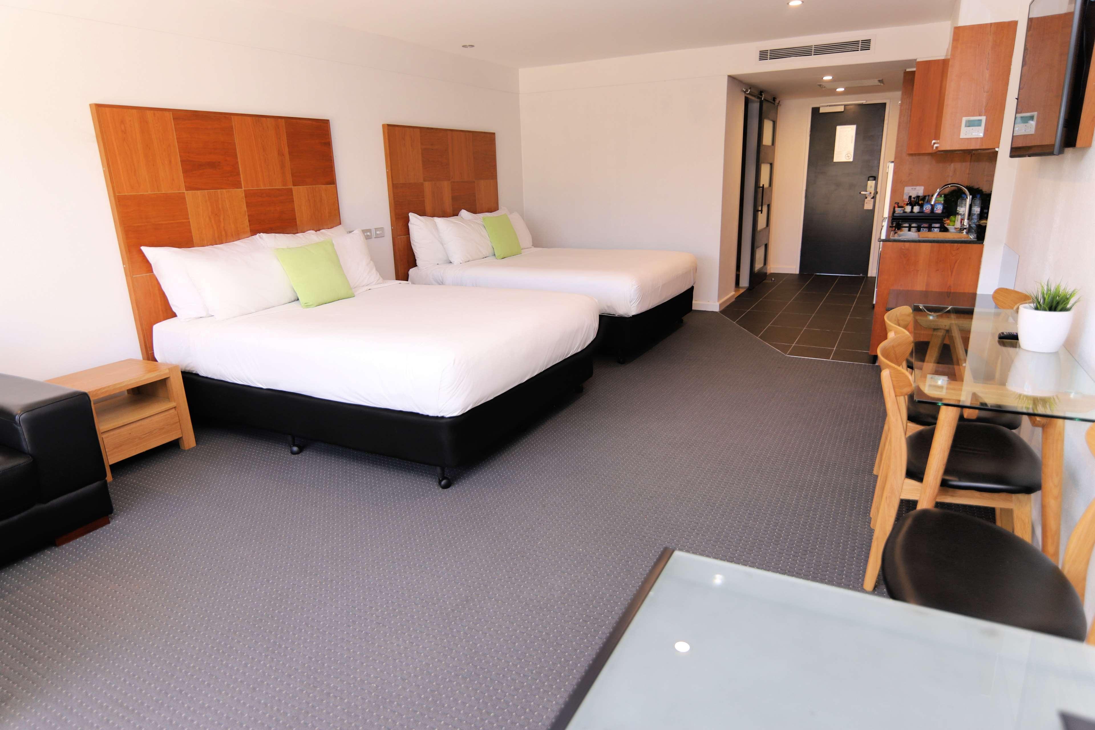 Best Western Plus Гоулбёрн Экстерьер фото