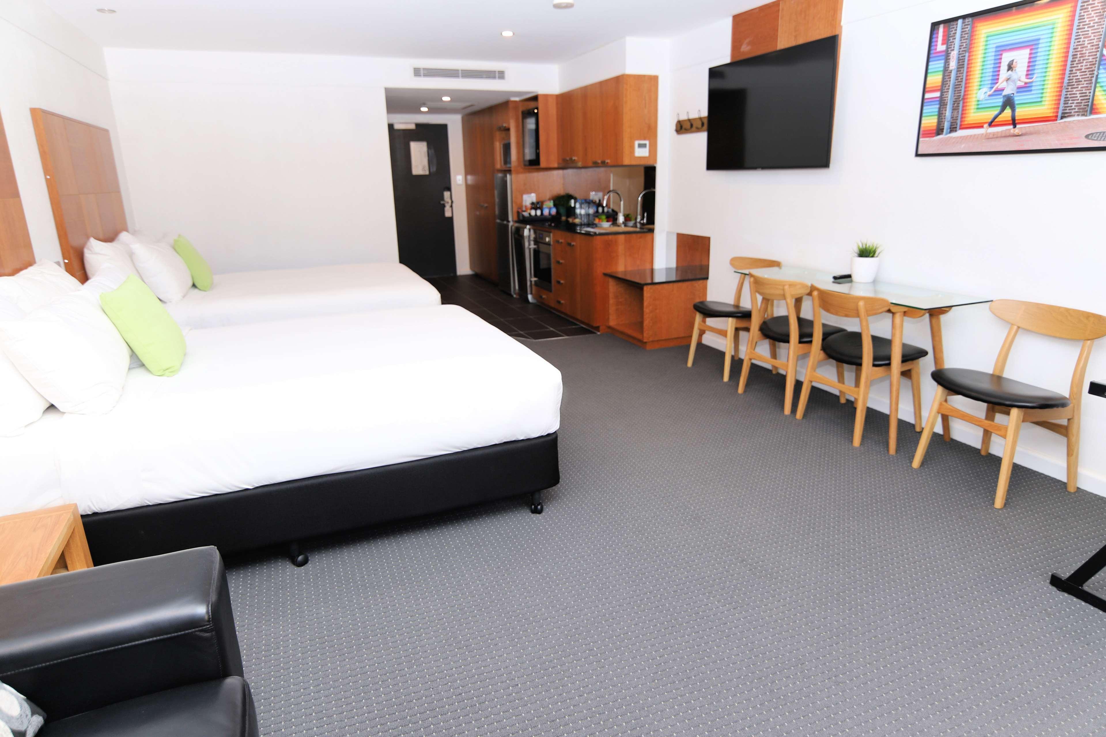 Best Western Plus Гоулбёрн Экстерьер фото