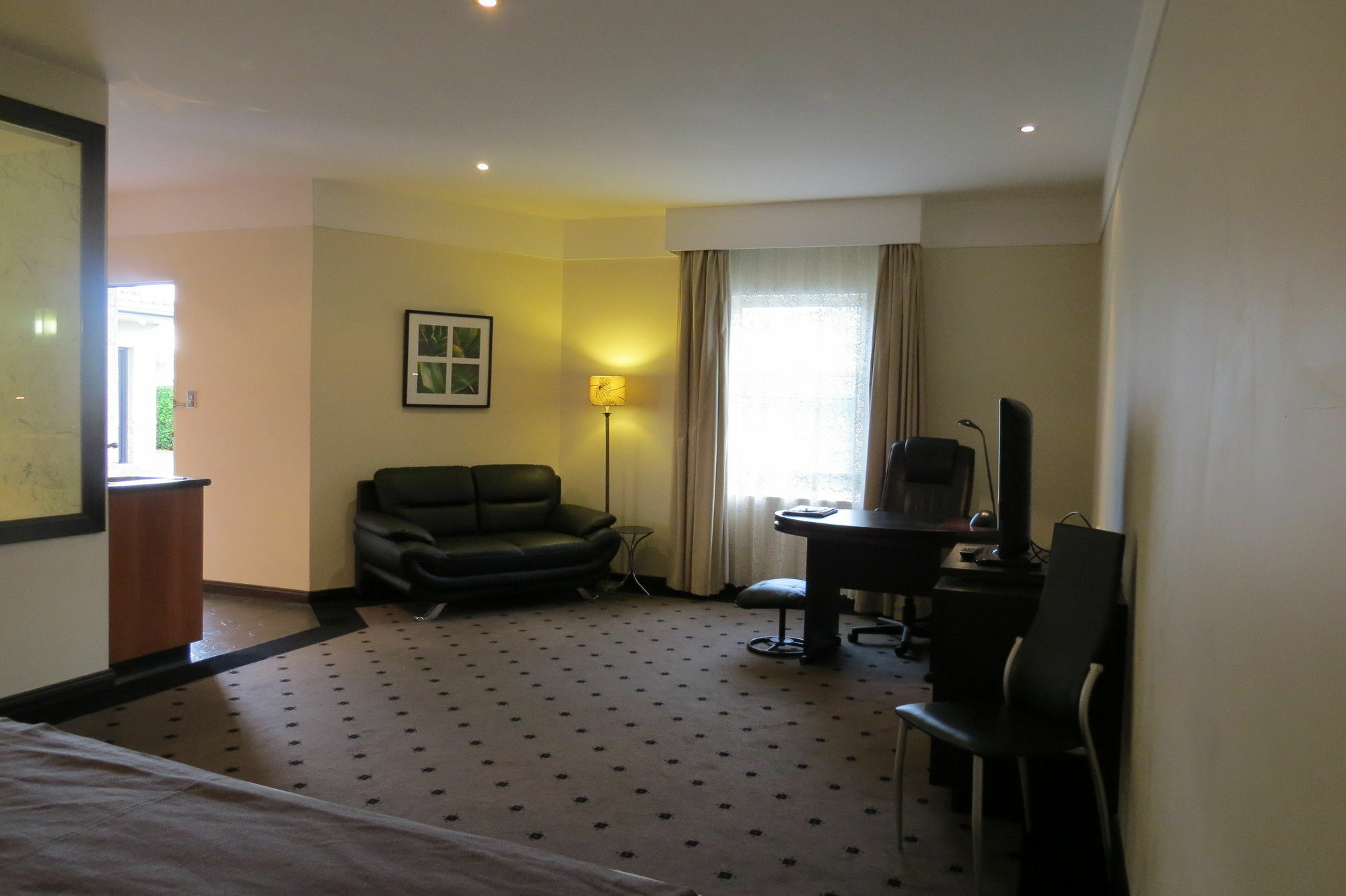 Best Western Plus Гоулбёрн Экстерьер фото